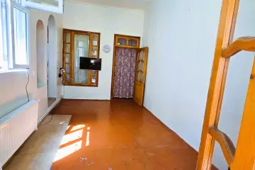 Satılır Həyət Evi Keşlədə