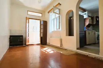 Satılır Həyət Evi Keşlədə
