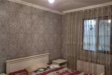 Satılır Həyət Evi Bakıda