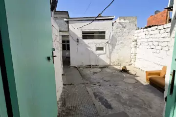 Satılır Həyət Evi Keşlədə