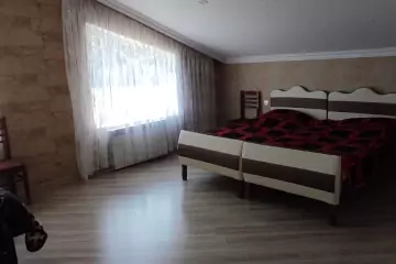 Günlük Kirayə Həyət Evi Qax Rayonunda