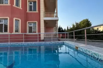 Satılır Bağ Evi Novxanıda