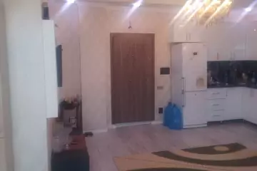 Satılır Yeni Tikili Masazırda