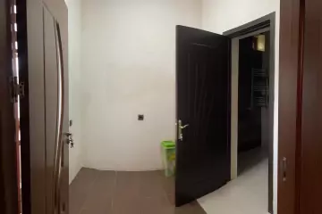Satılır Bağ Evi Buzovnada