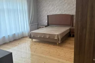 Satılır Bağ Evi Buzovnada