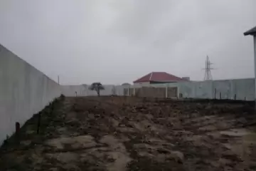 Satılır Həyət Evi Qalada