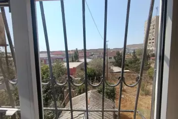 Satılır Köhnə Tikili Lökbatanda
