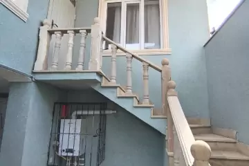 Satılır Həyət Evi Masazırda