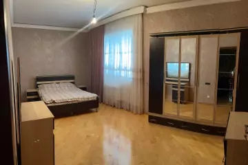 Satılır Bağ Evi Buzovnada