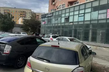 Satılır Ofis Sumqayıt şəhərində