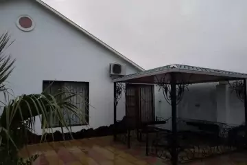 Satılır Həyət Evi Qalada