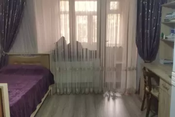 Satılır Köhnə Tikili 9-cu Mikrorayonda