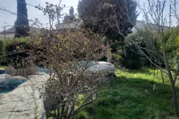 Satılır Bağ Evi Mərdəkanda