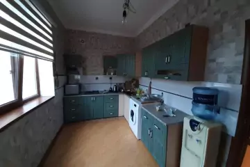 Satılır Bağ Evi Buzovnada