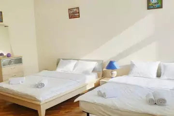Aylıq Kirayə Köhnə Tikili Mərkəzdə