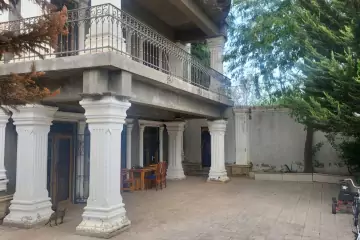 Satılır Bağ Evi Mərdəkanda