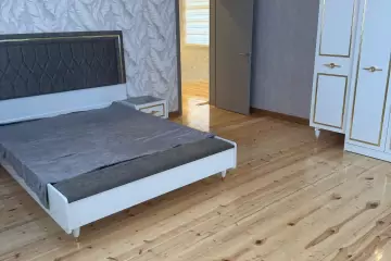 Satılır Bağ Evi Buzovnada