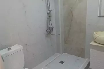 Satılır Köhnə Tikili İzmir Parkı