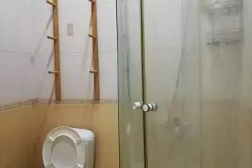 Aylıq Kirayə Köhnə Tikili Mərkəzdə