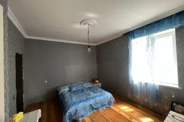 Satılır Bağ Evi Buzovnada 