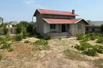 Satılır Bağ Evi Buzovnada 