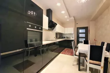 Aylıq Kirayə Yeni Tikili 28 May Metrosu ətrafında