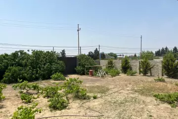 Satılır Bağ Evi Buzovnada 