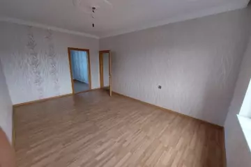 Satılır Köhnə Tikili Bakı Kinoteatrıda