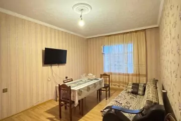 Satılır Köhnə Tikili Bakı Kinoteatrıda