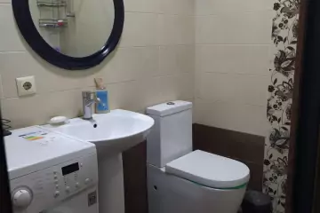 Aylıq Kirayə Köhnə Tikili Sahil Bağıda