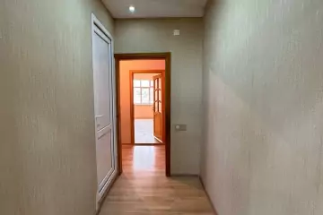 Satılır Köhnə Tikili Bakı Kinoteatrıda