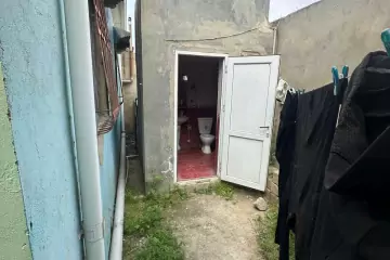 Satılır Həyət Evi Dədə Qorqudda