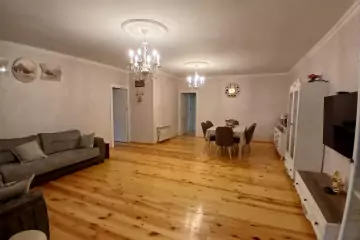 Satılır Həyət Evi Binəqədidə