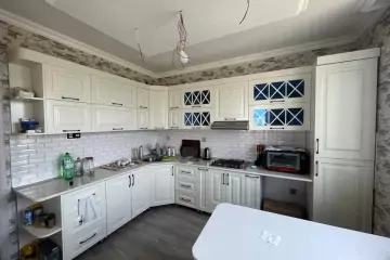 Satılır Bağ Evi Buzovnada