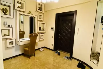 Aylıq Kirayə Yeni Tikili Ağ şəhər Kompleksində