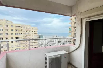 Satılır Yeni Tikili Elmler Akademiyasıda
