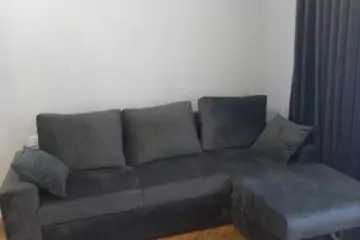 Aylıq Kirayə Köhnə Tikili Rusiya Səfirliyida