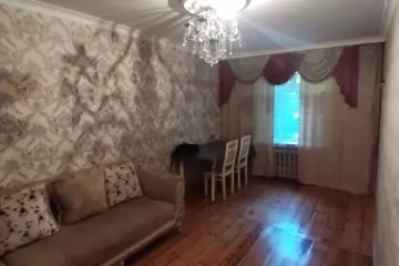 Satılır Köhnə Tikili Qaraçuxurda 