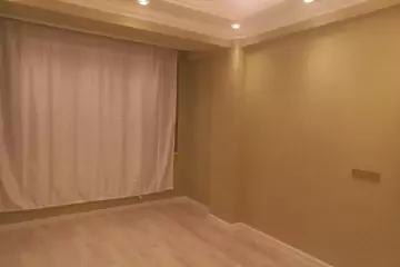 Satılır Yeni Tikili Masazırda 