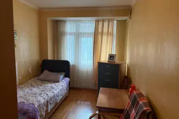 Satılır Köhnə Tikili Montində