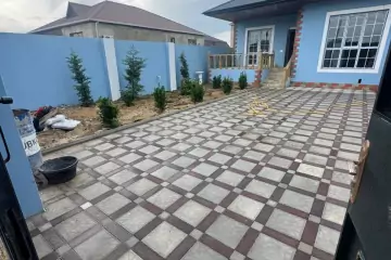 Satılır Bağ Evi Savalan Qəsəbəsida