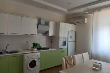 Satılır Yeni Tikili Yasamalda
