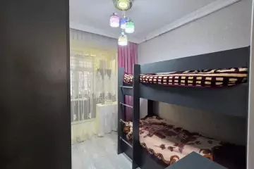 Satılır Köhnə Tikili Bakıxanovda