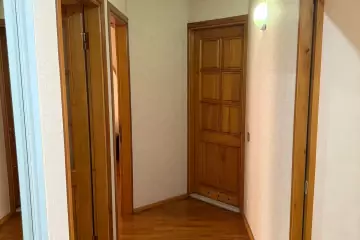 Satılır Köhnə Tikili Montində