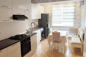 Satılır Yeni Tikili Xəzər Dairəsida