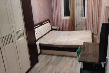 Satılır Köhnə Tikili 4-cü Mikrorayonda