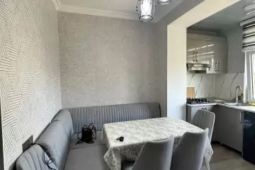 Aylıq Kirayə Yeni Tikili Xırdalan şəhərində