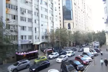 Satılır Yeni Tikili Beşmərtəbədə
