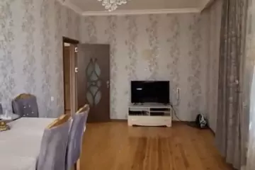 Satılır Həyət Evi Yeni Ramana Qəsəbəsida