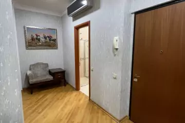 Aylıq Kirayə Yeni Tikili Mərkəzdə